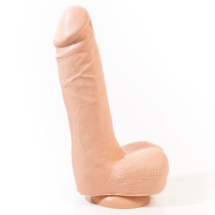 Realistické dildo Anton 21,5 cm s přísavkou